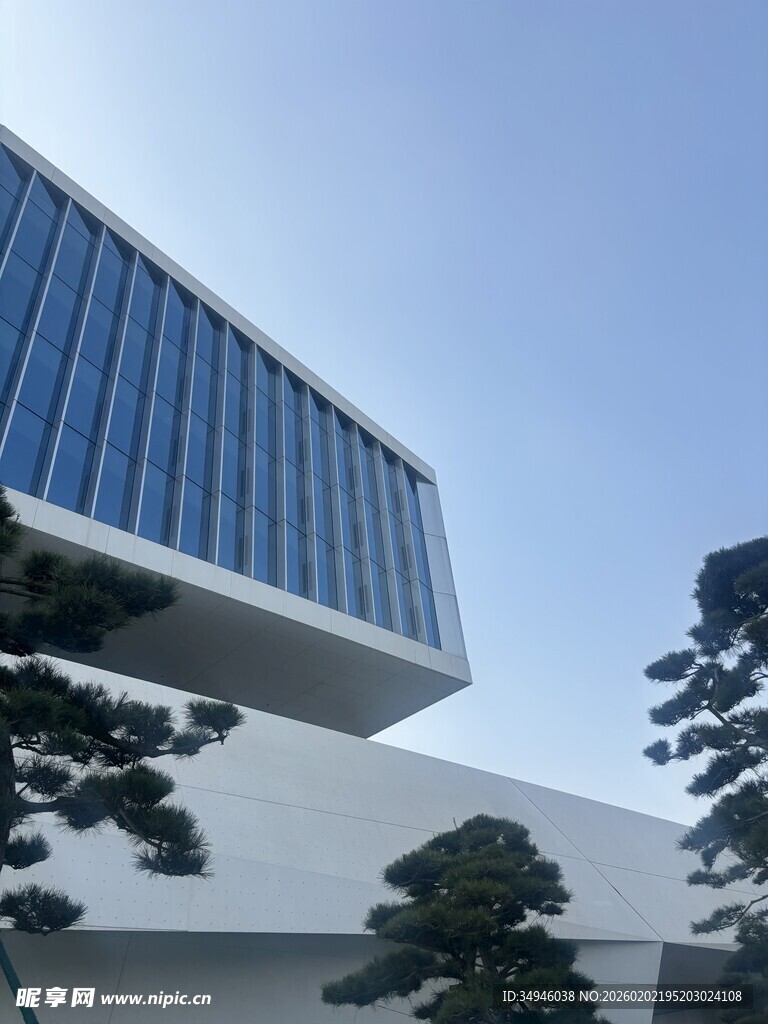 现代简约风格建筑外观