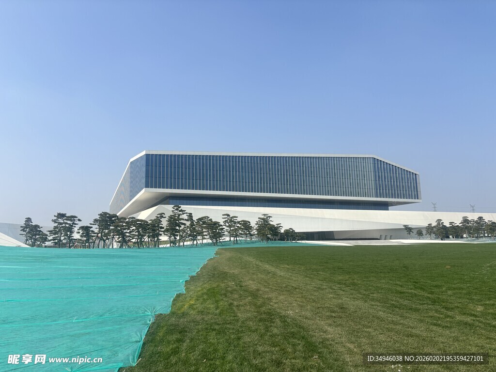 现代建筑与水景景观设计