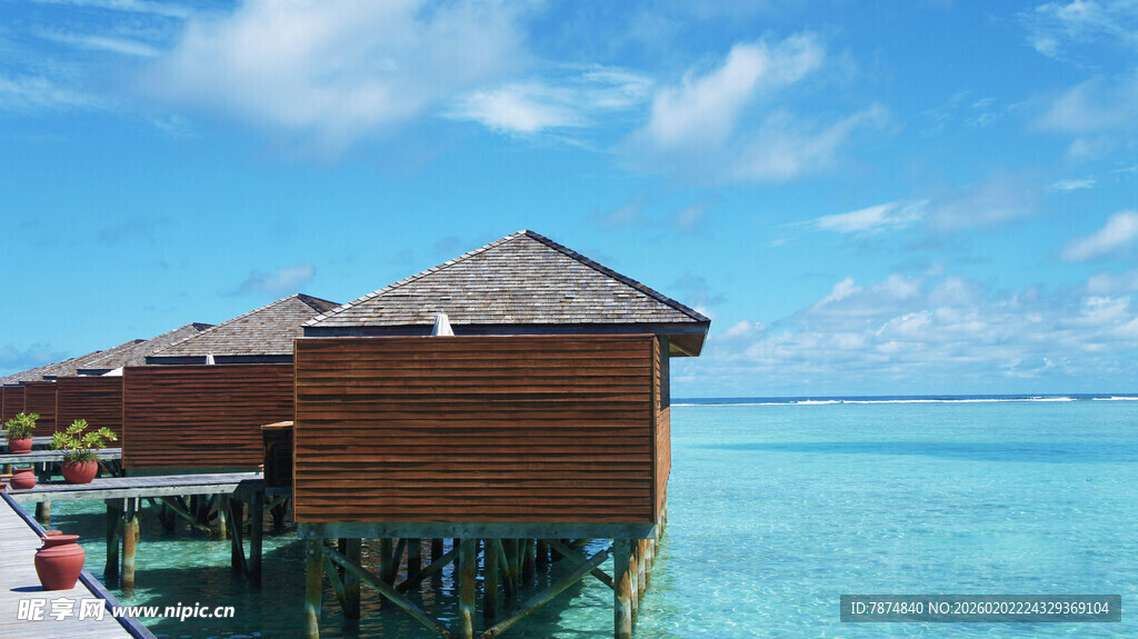 水上木屋 邂逅碧海蓝天
