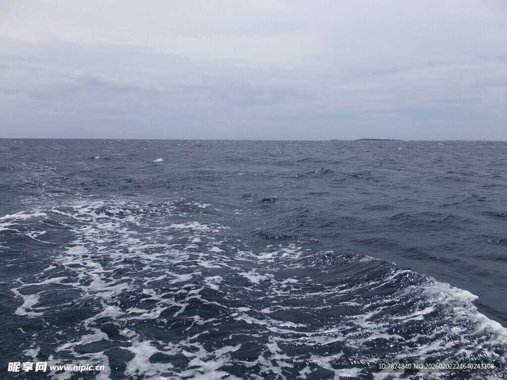 海上航迹 广阔海洋景象