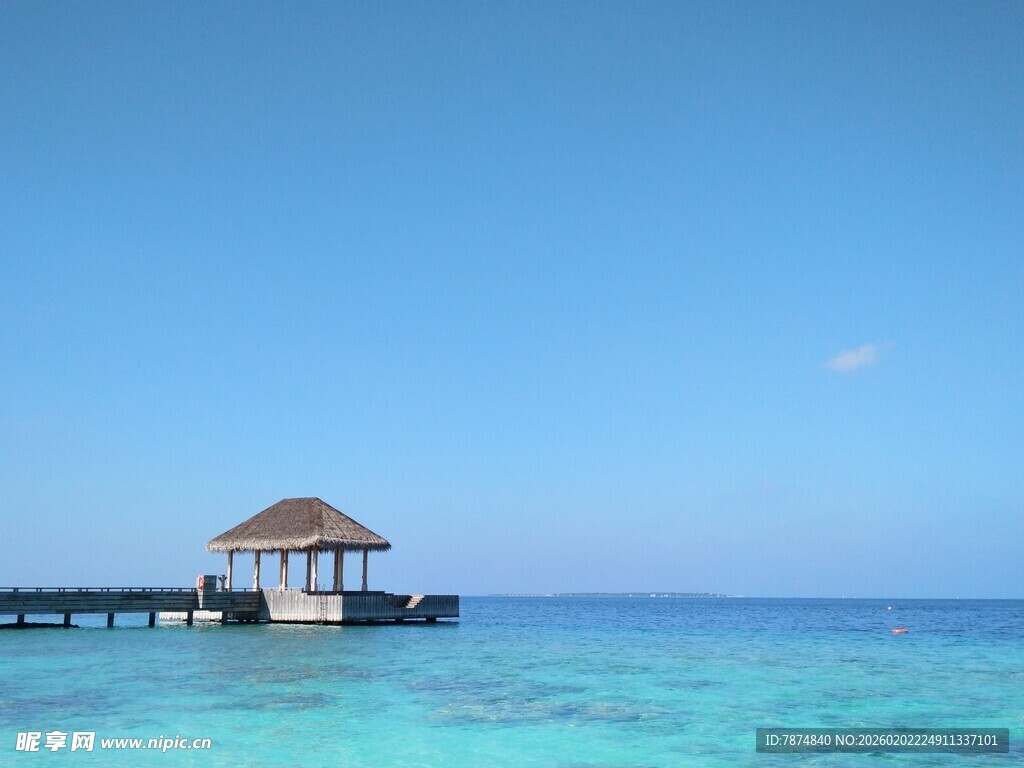 海上凉亭 梦幻蓝色海景