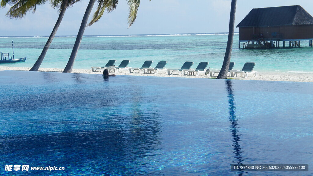 马尔代夫海景泳池风光