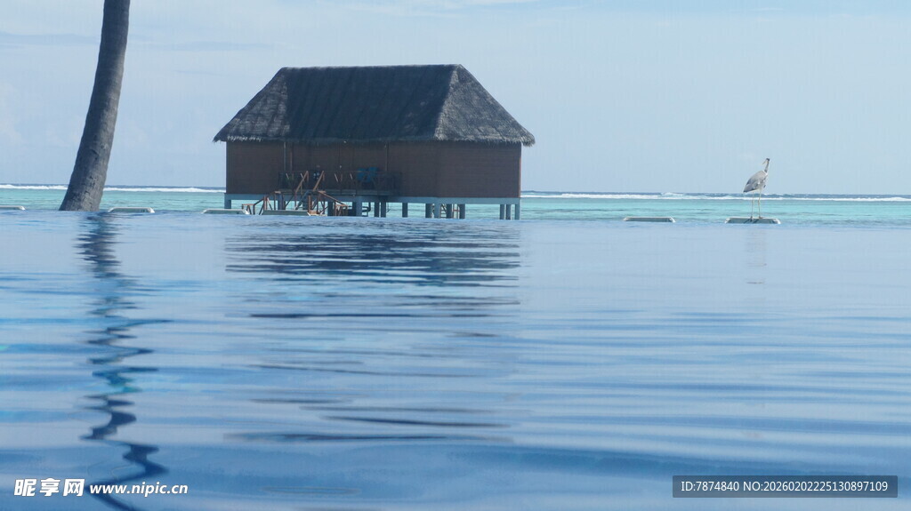 水上房屋 静谧海洋风光