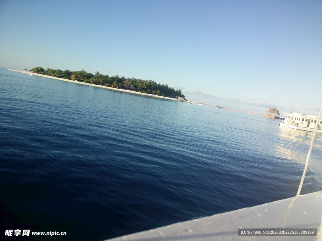 海上风光 远处岛屿景色