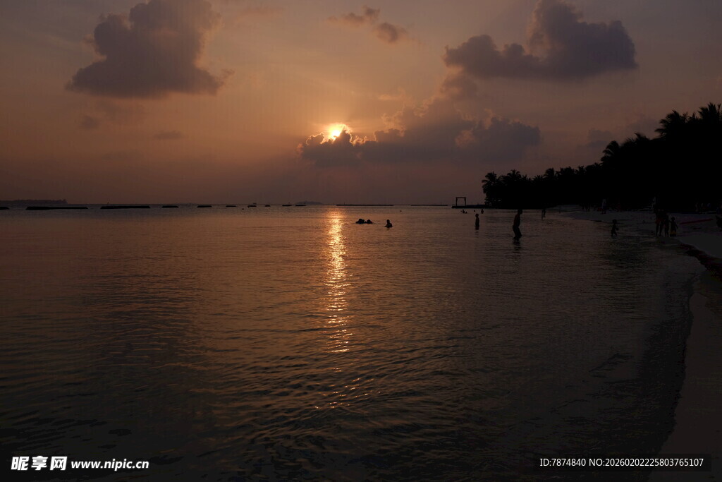 海边日落美景