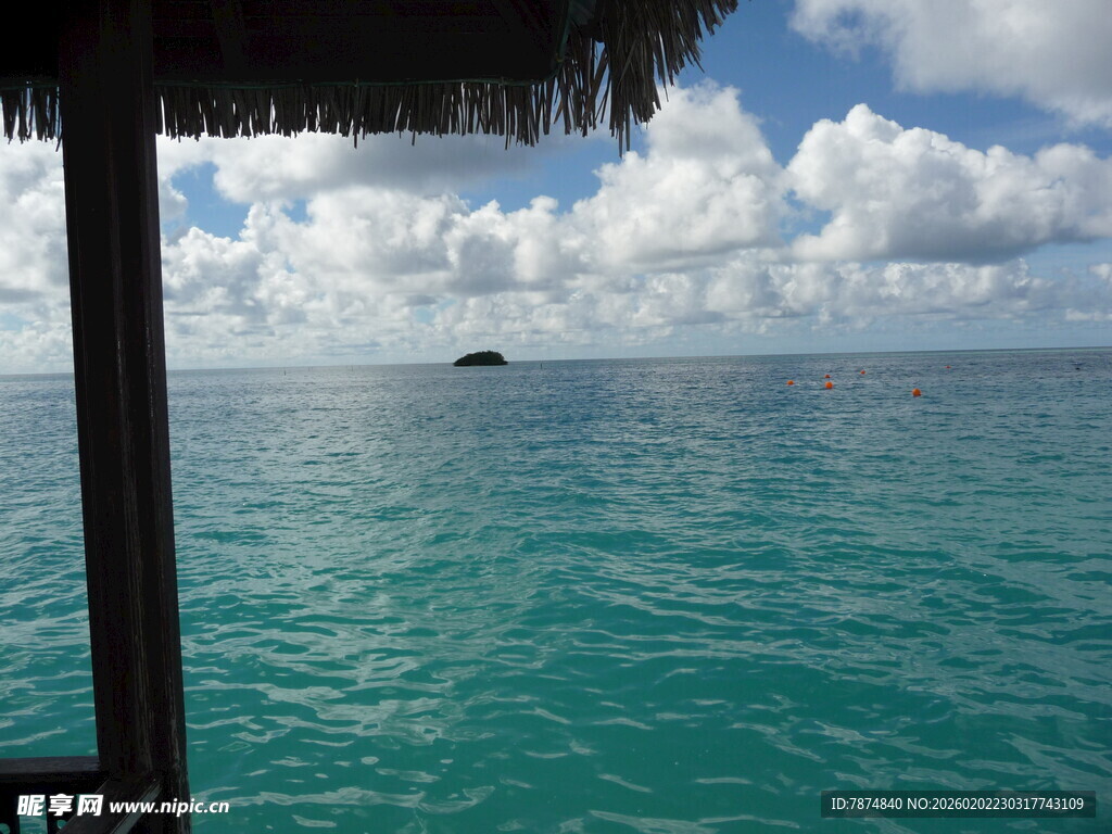 海景 从遮阳处望碧海蓝天