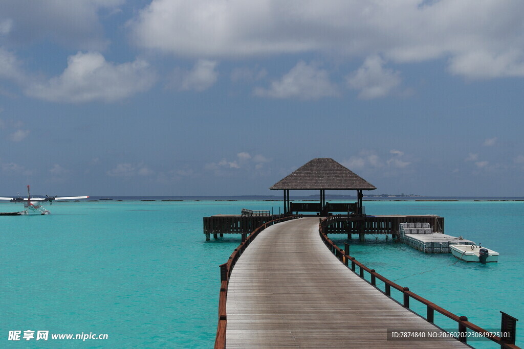 马尔代夫绝美海上栈桥