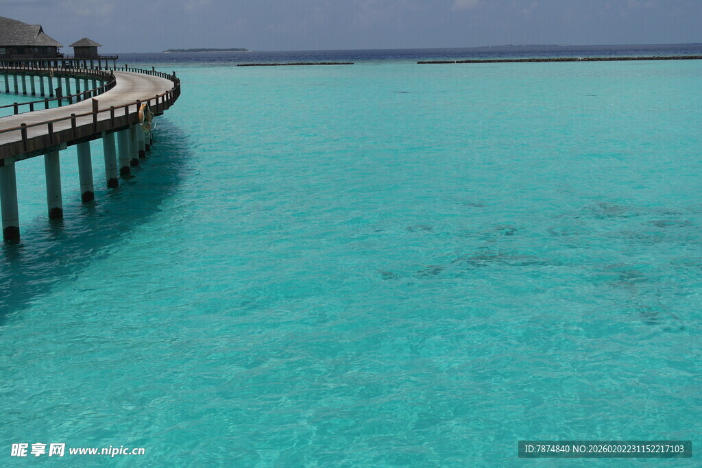 马尔代夫马尔代夫美丽栈桥与碧海