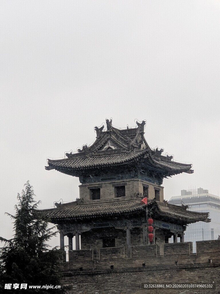 雪中西安古城