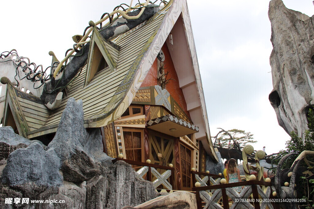 越南奇幻风格木屋建筑景观