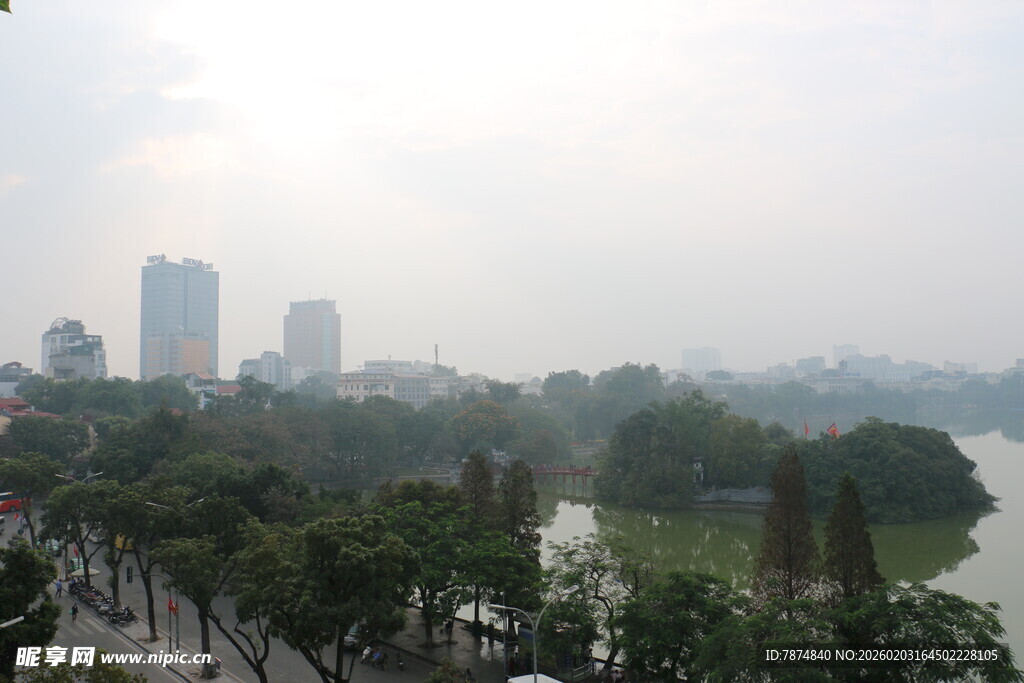 越南城市河畔景观
