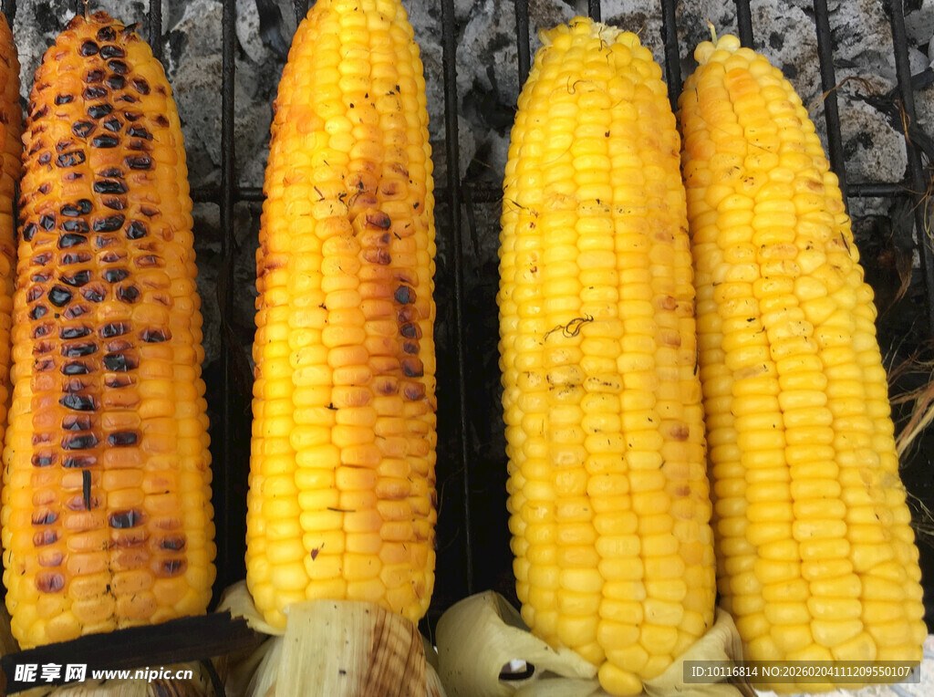 烤玉米