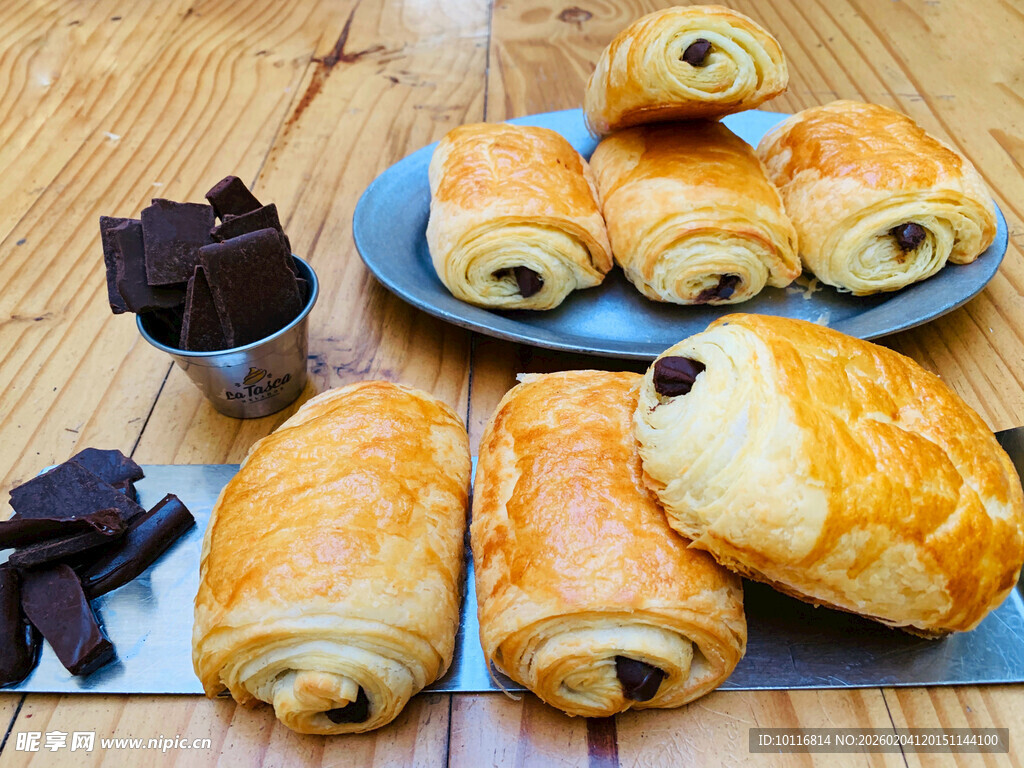 巧克力夹心面包