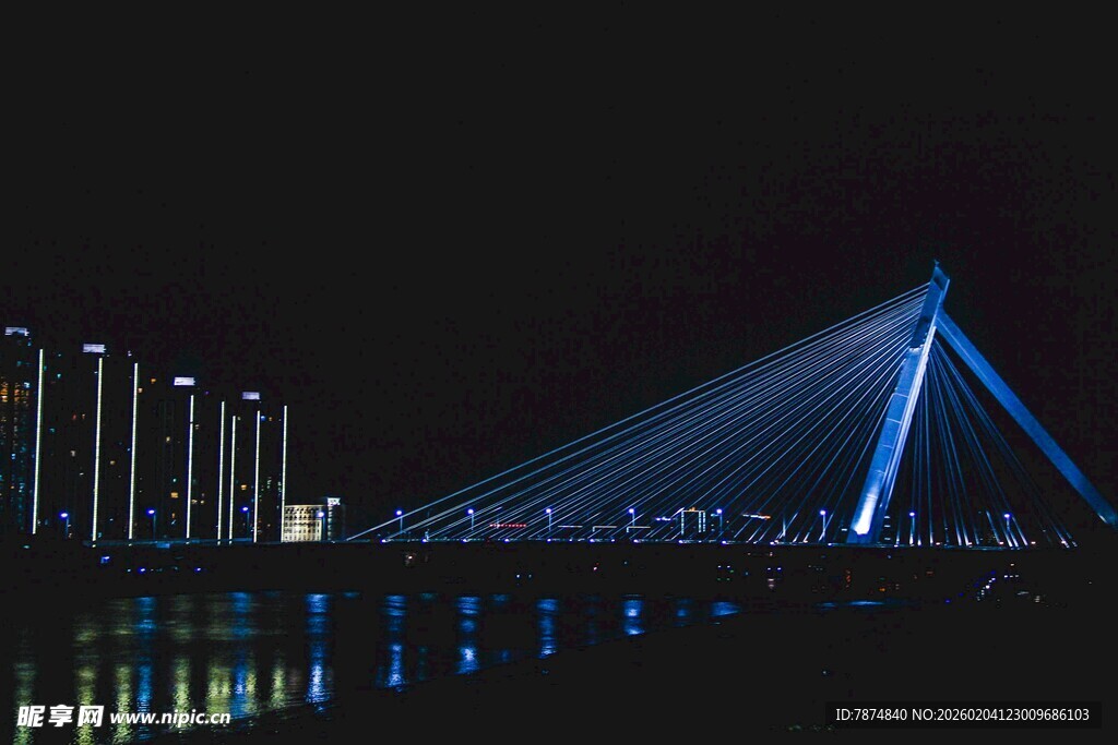 夜晚桥梁灯光美景