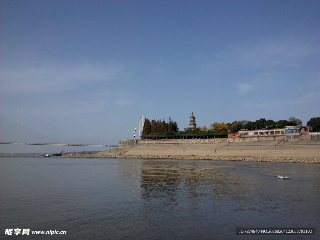 海边城堡风景