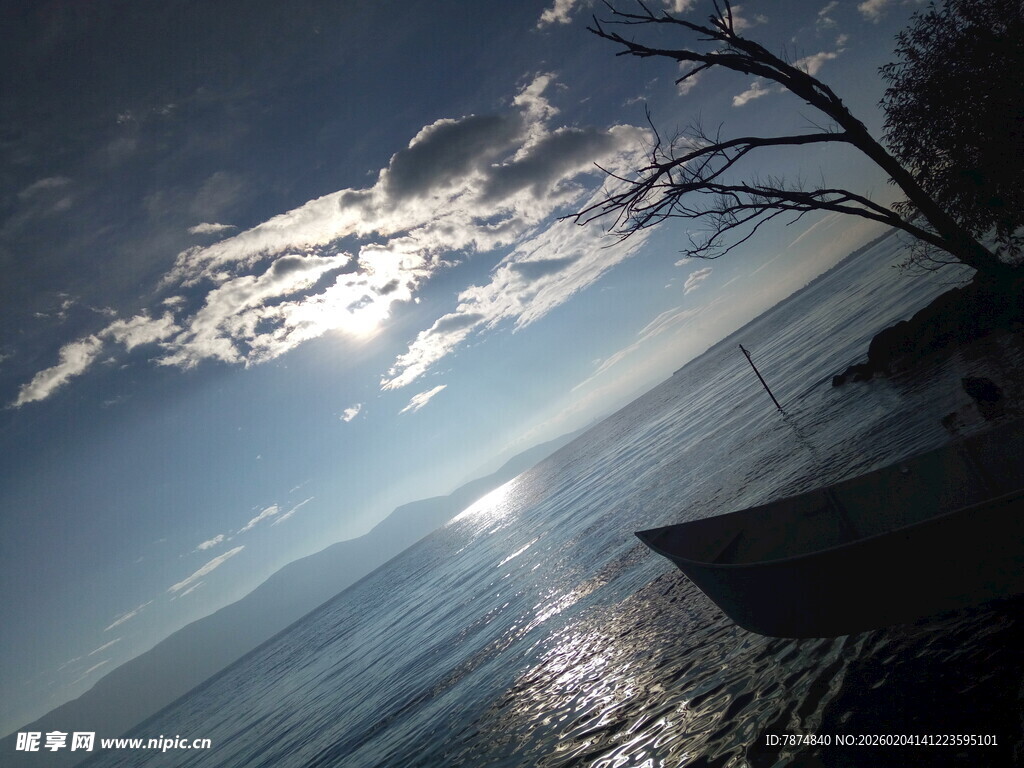 海边日出美景