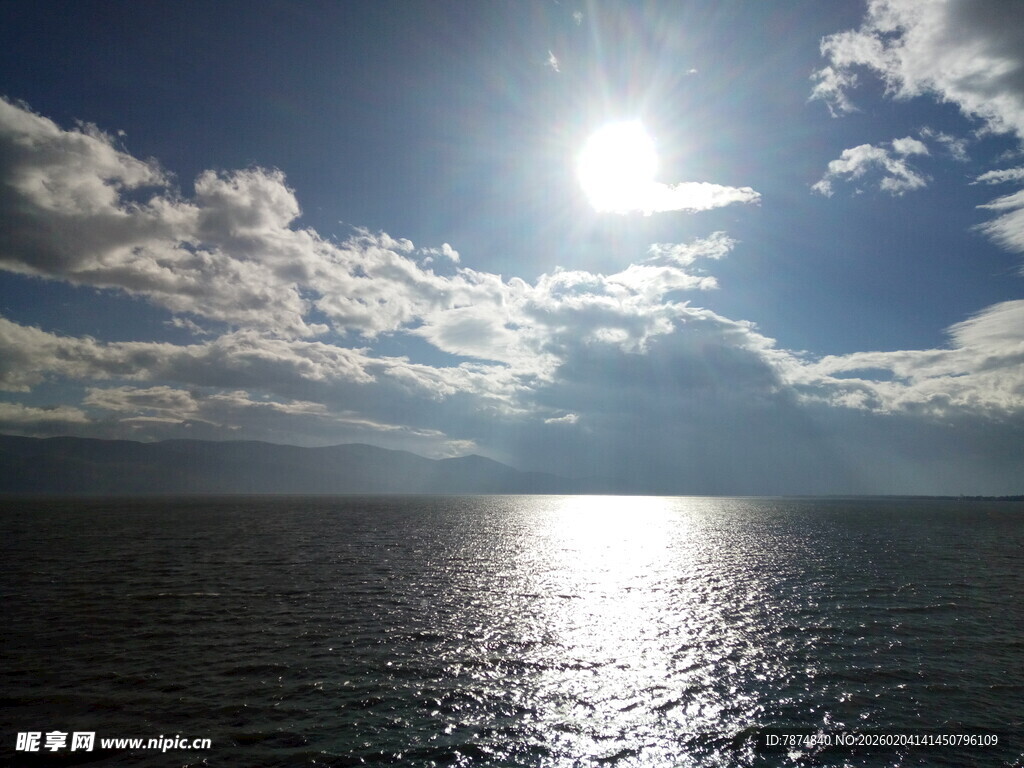 海上日出美景