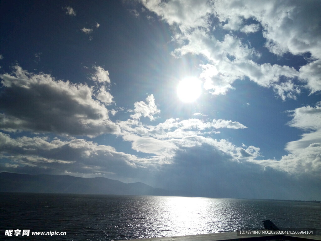 海上日出美景