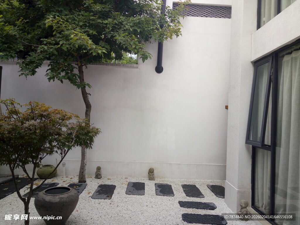 简约庭院一角景观