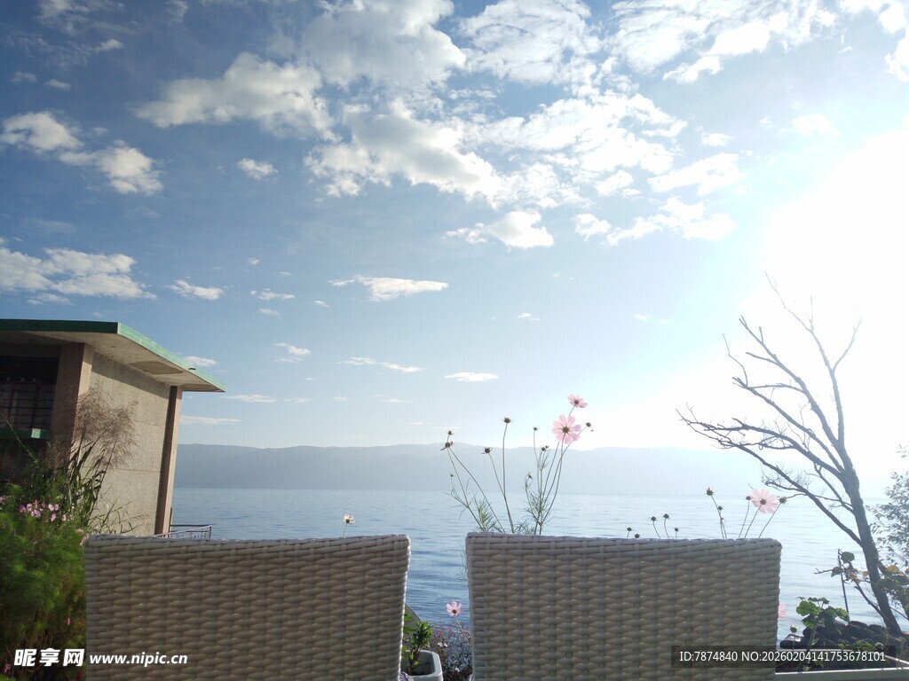 海边露台风景