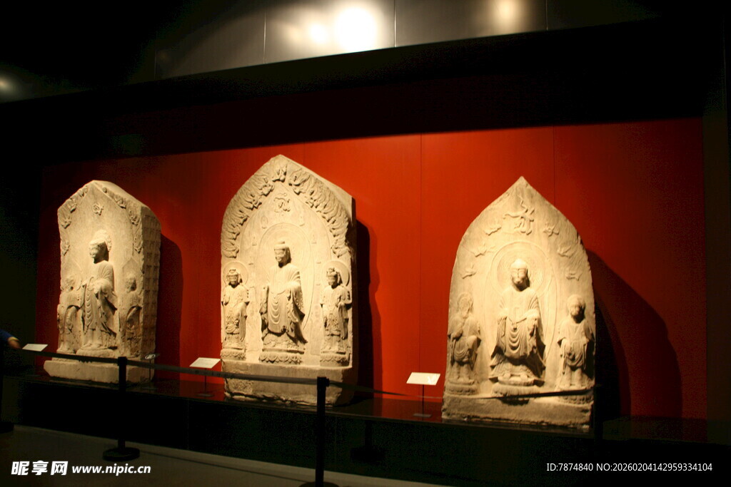 古代精美浮雕艺术品展示
