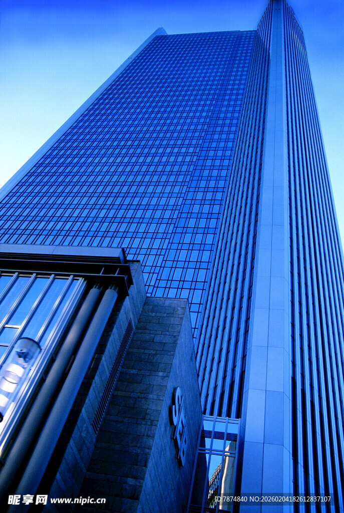 德国摩天大楼的现代都市风貌