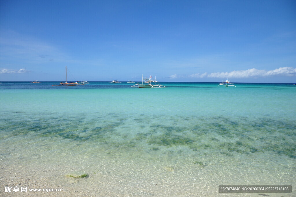 清澈海景 迷人浅滩风光