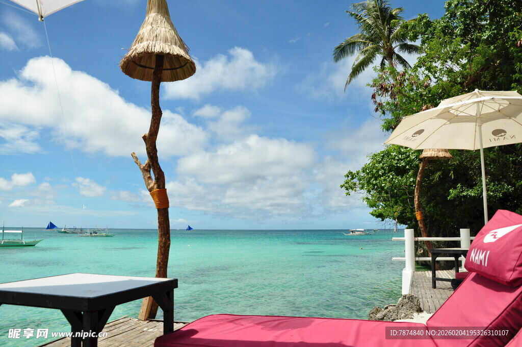 海边舒适休闲度假场景