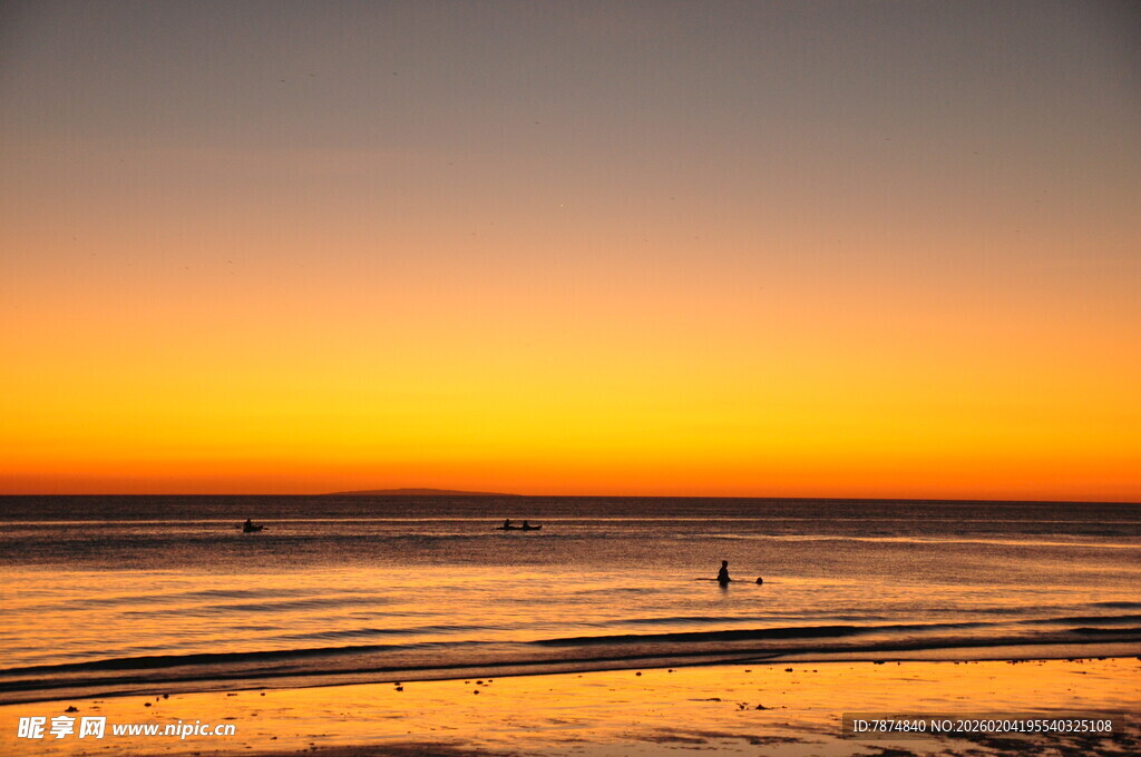 海边绝美日落景致