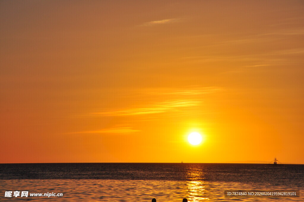 海边壮丽日落美景