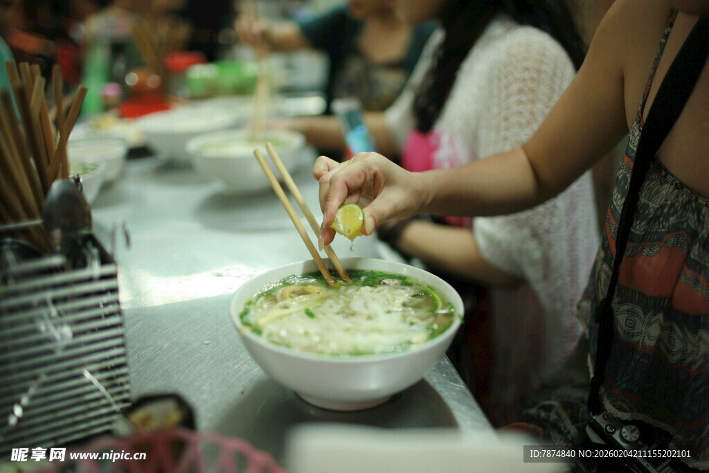 自助调料区的丰富调料