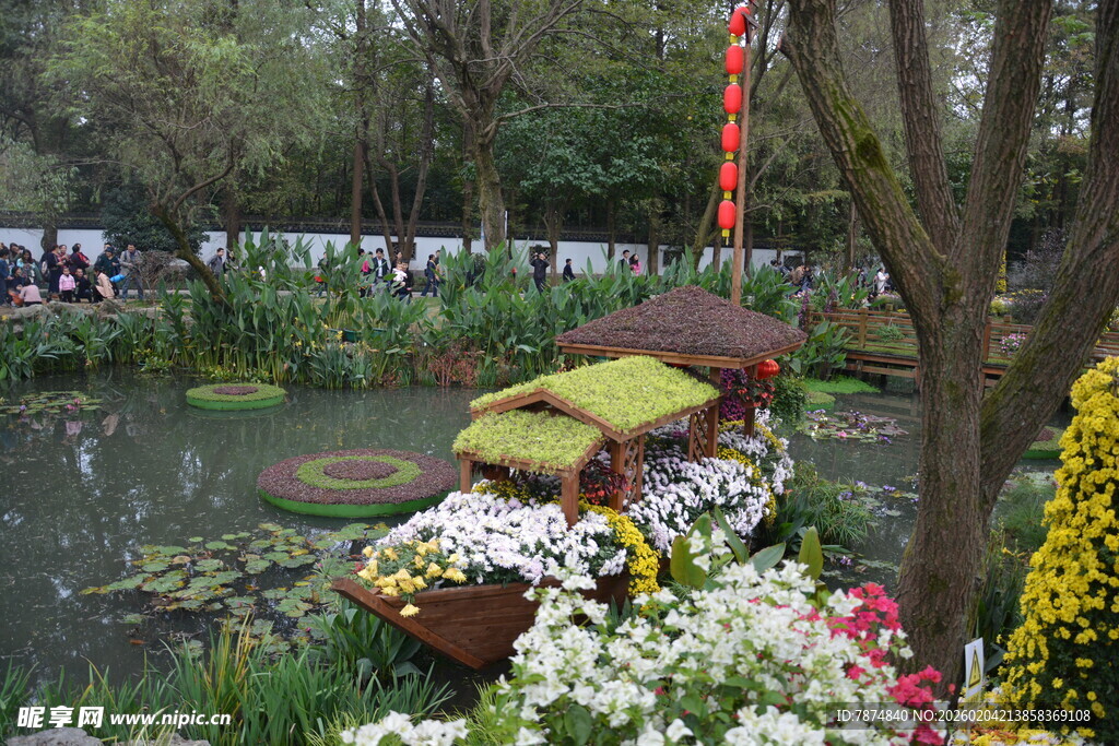 湖畔花卉景观 春意盎然