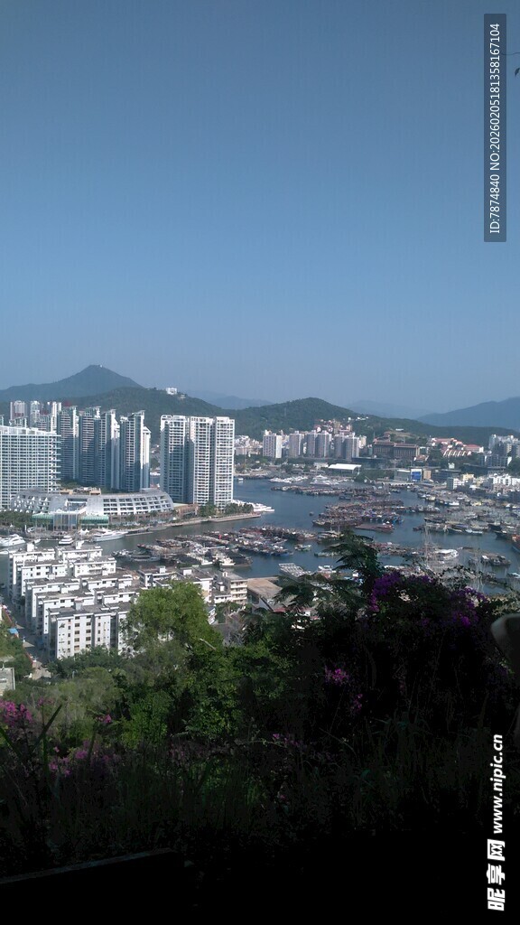 三亚俯瞰城市与山海景观