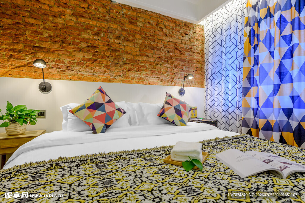 三亚多彩温馨卧室室内装饰场景