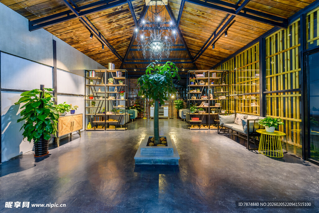 三亚现代工业风室内绿植空间