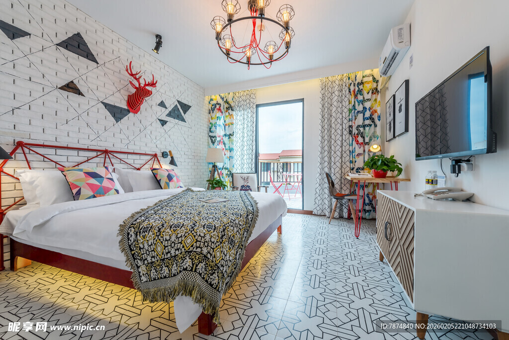 三亚现代风格精致卧室一角