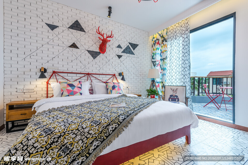 三亚现代简约风卧室温馨空间