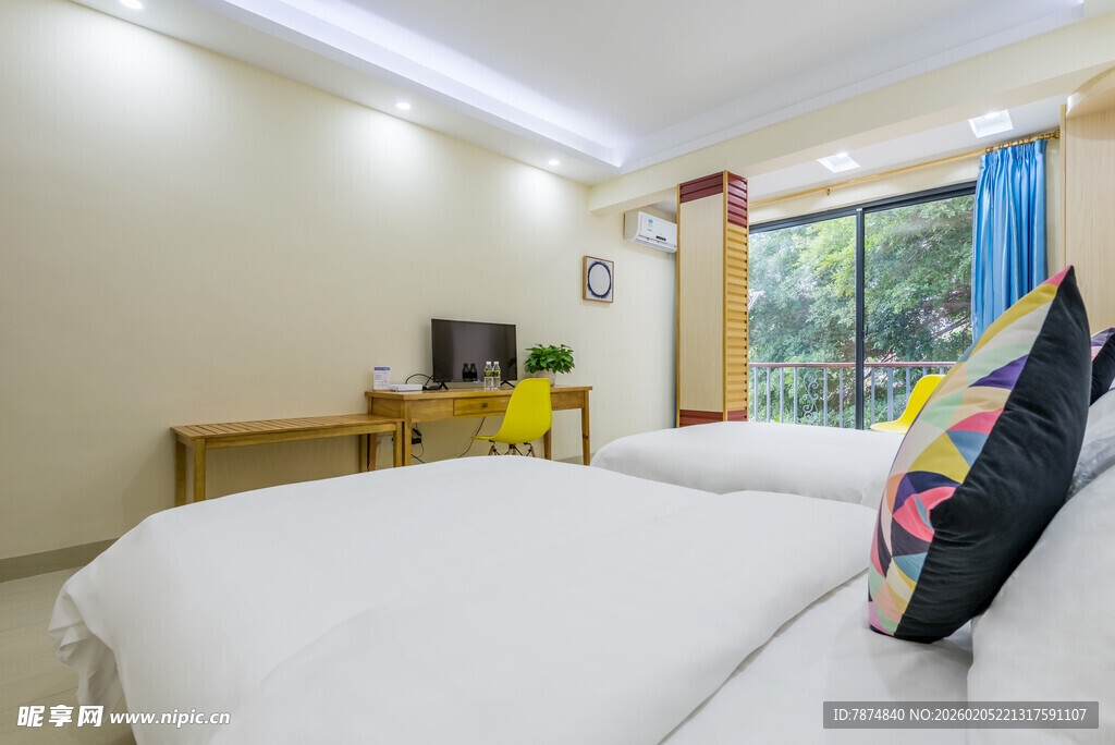 三亚温馨整洁的双人客房空间