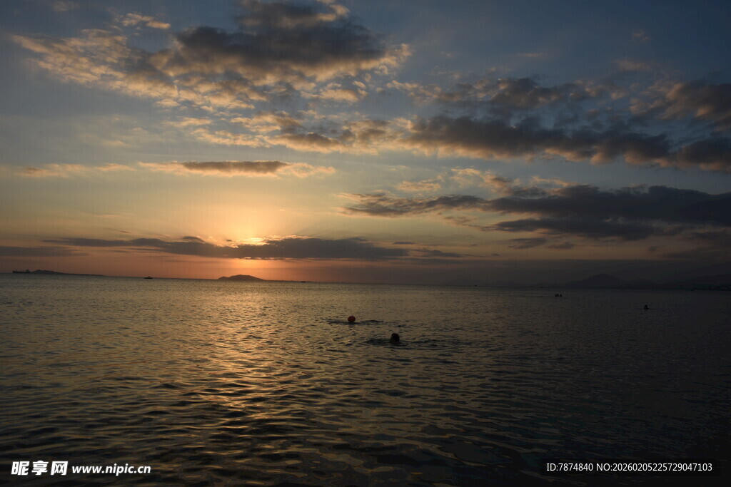 三亚海上日落美景
