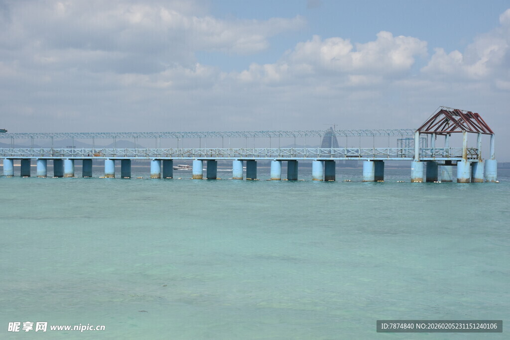 三亚海上栈桥 梦幻海景风光