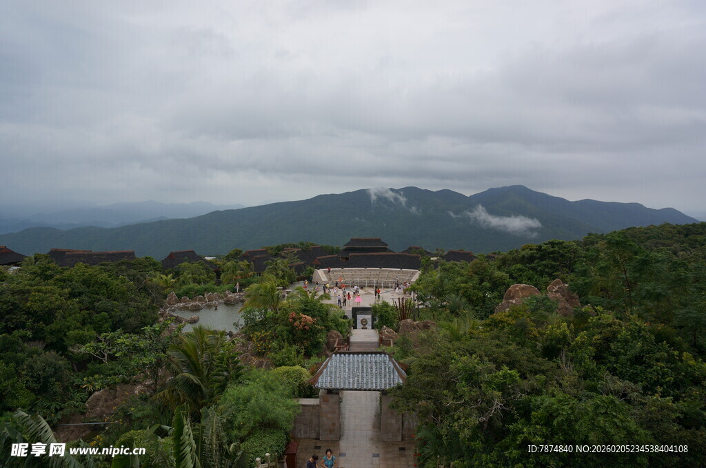 三亚山间村落景致