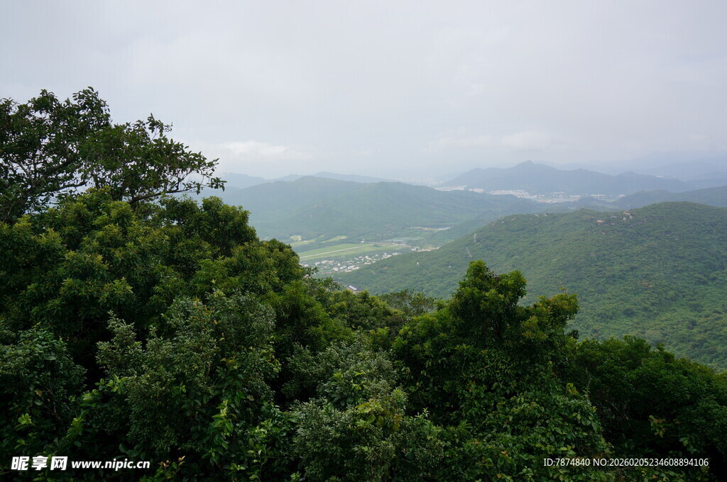 三亚山林远眺美景