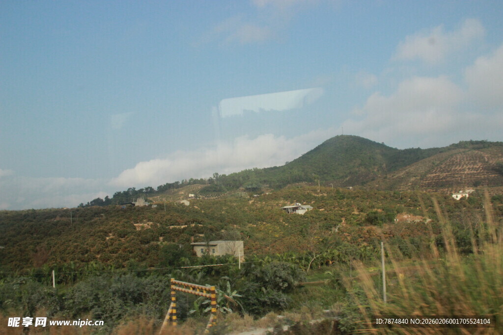 三亚山间田野风光