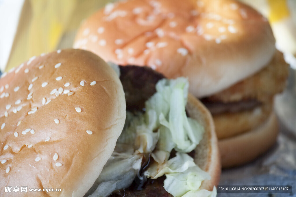 双层汉堡