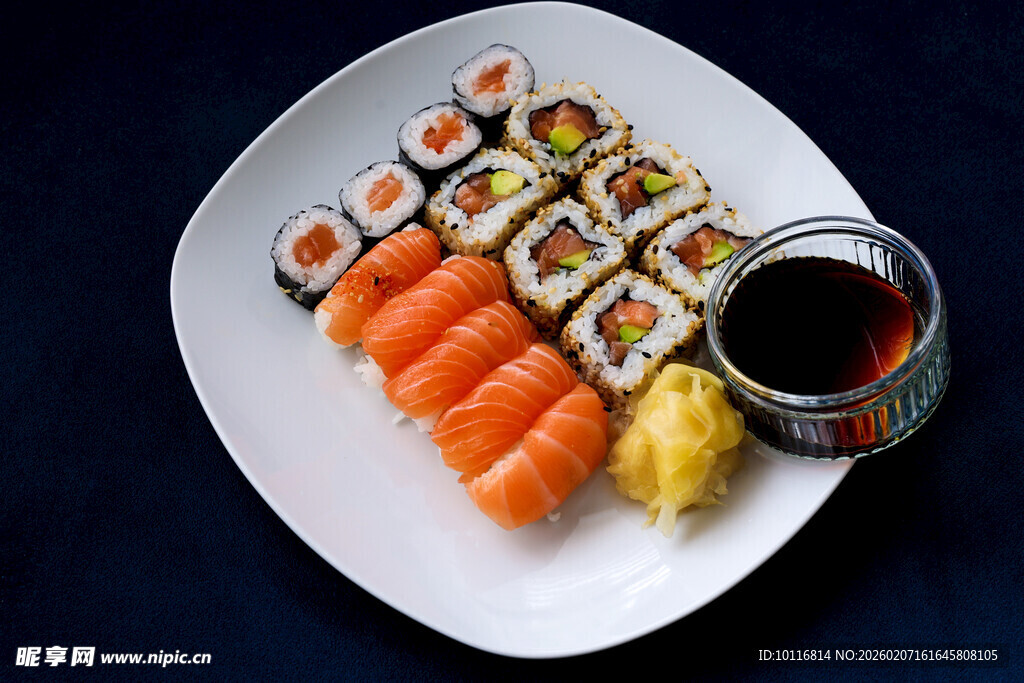 寿司拼盘