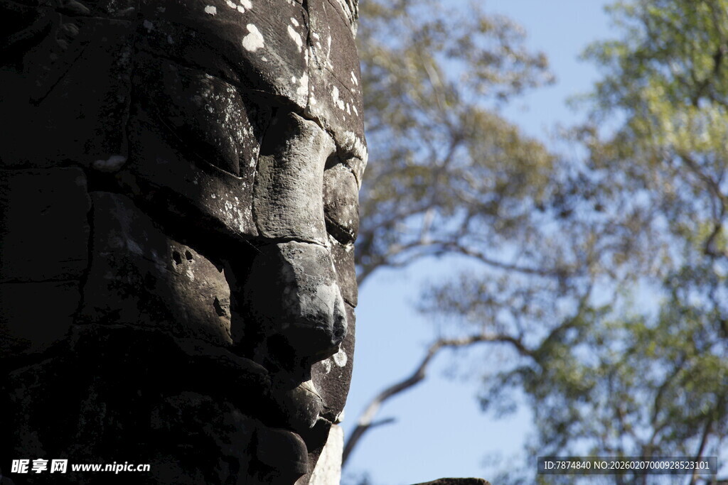 吴哥窟神秘石像局部