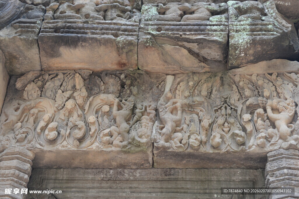 古老石雕建筑细节