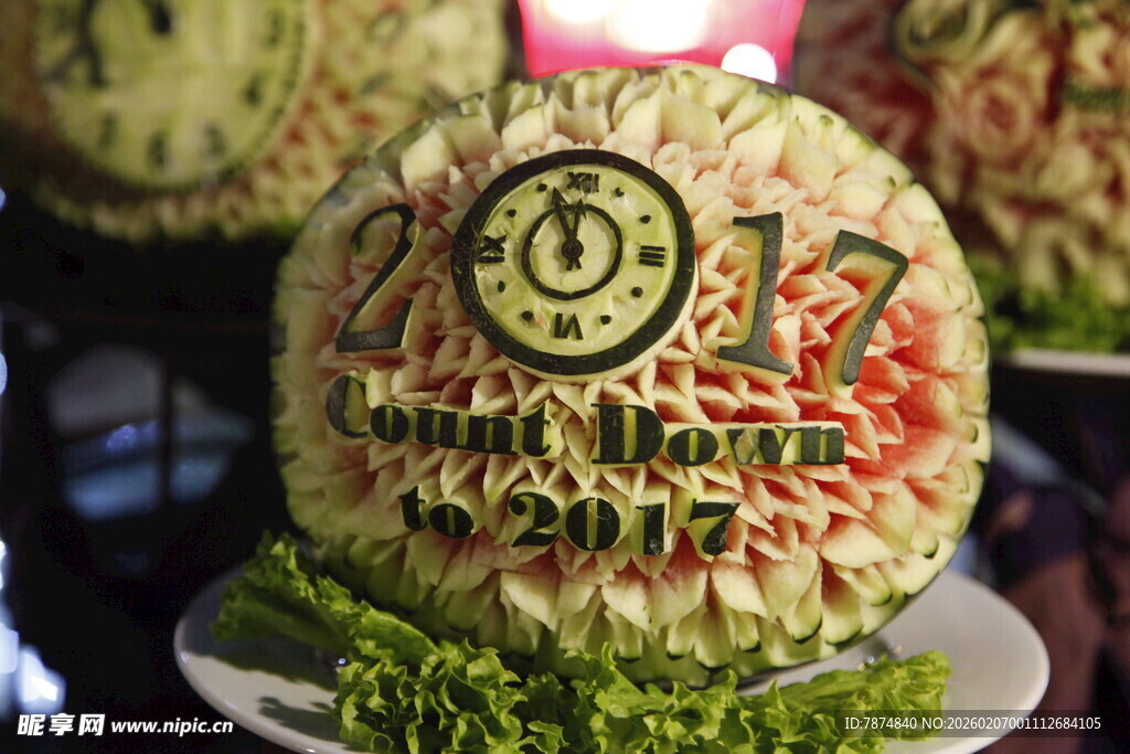 创意西瓜雕刻艺术作品