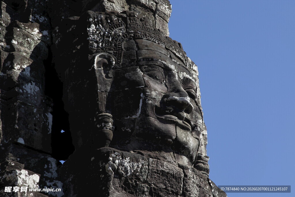 吴哥窟神秘石像头部