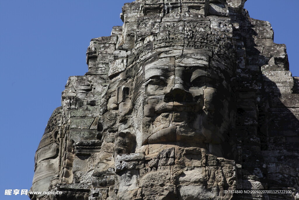 吴哥窟神秘巨型石雕面孔